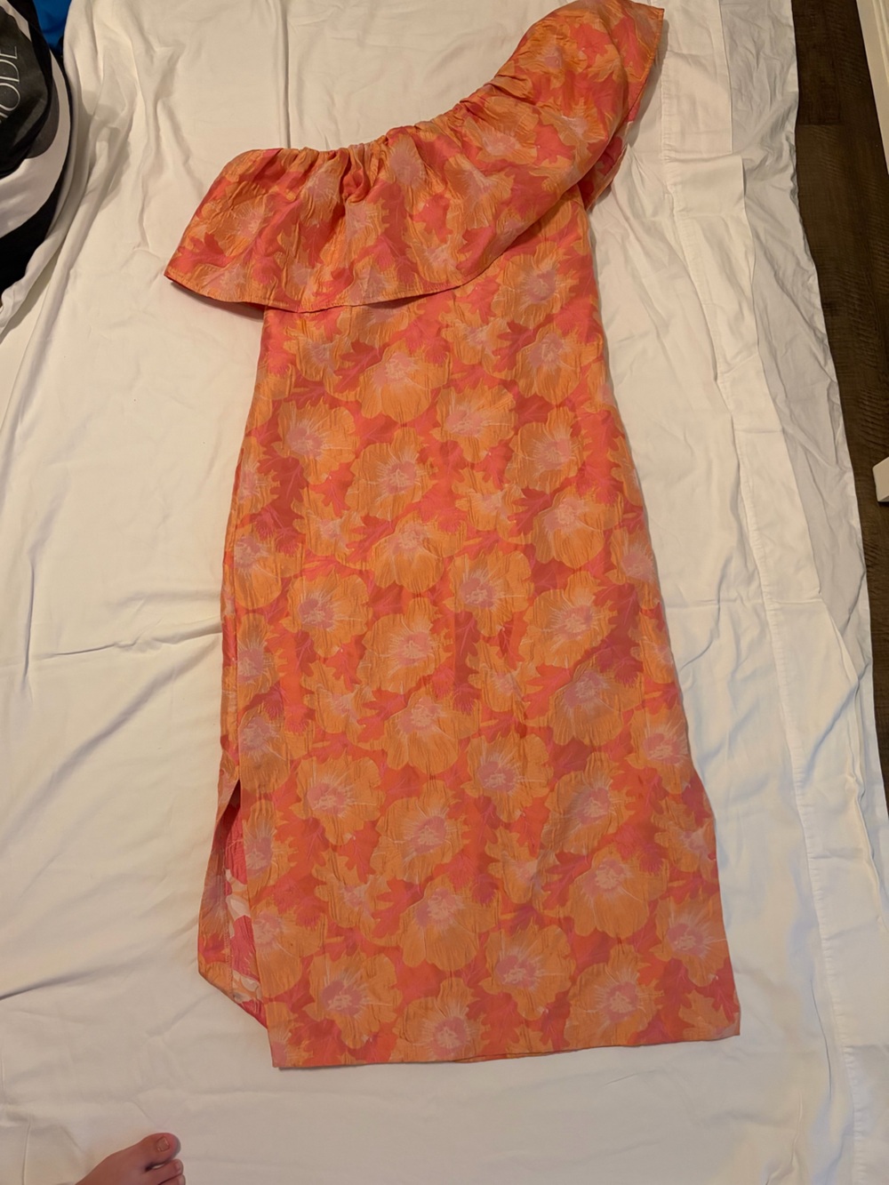 One-Shoulder Orange Floral Dress